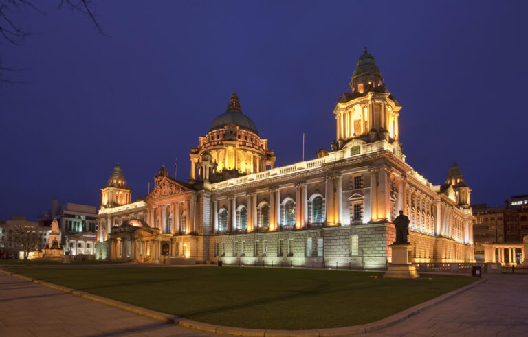 Belfast City Hall at dusk